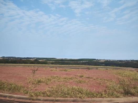 Terreno Urbano – 240,00 m² –  Marília/SP