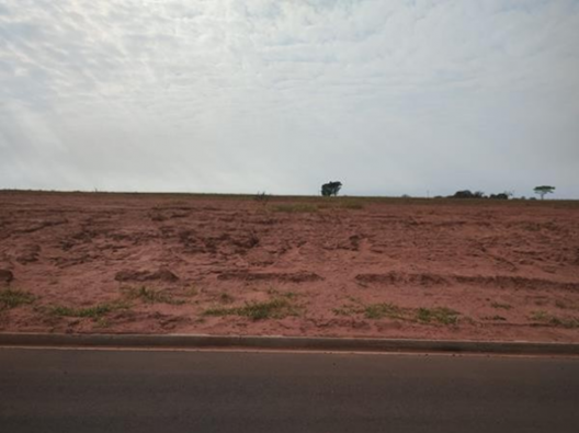 Terreno Urbano – 240,00 m² –  Marília/SP