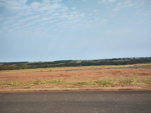 Terreno Urbano – 240,00 m² –  Marília/SP